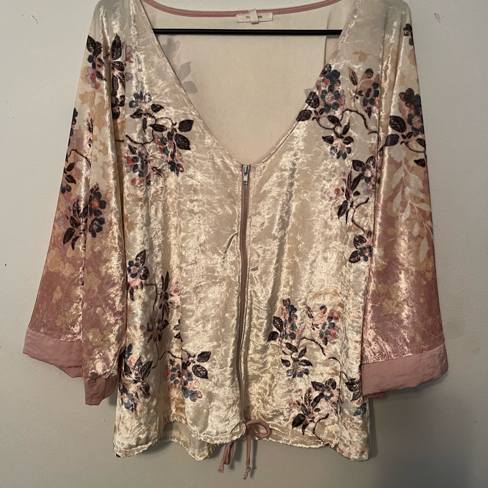 Velvet top